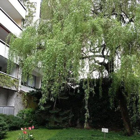 Luxurious Genève